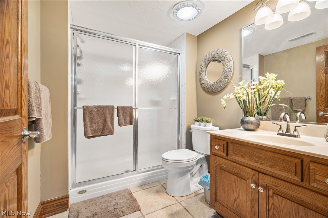 1311 Chantilly Circle NE Canton OH 44721