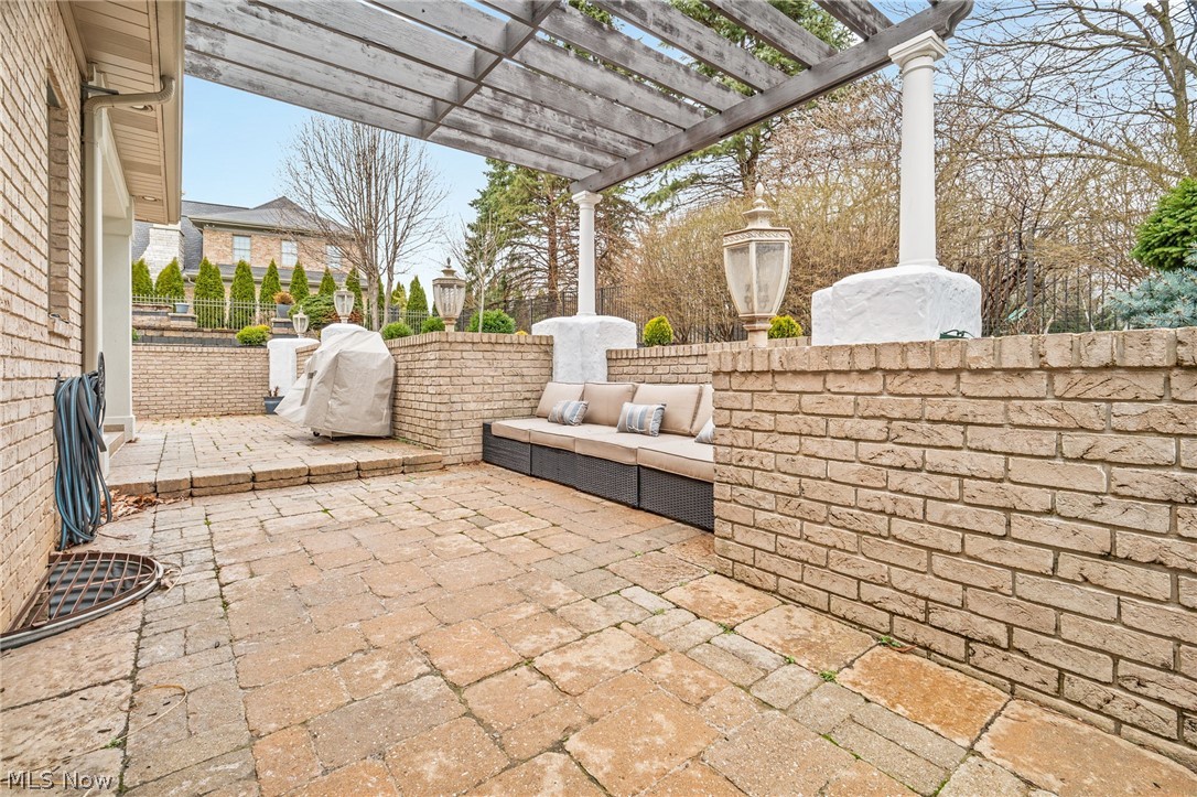 1311 Chantilly Circle NE Canton OH 44721
