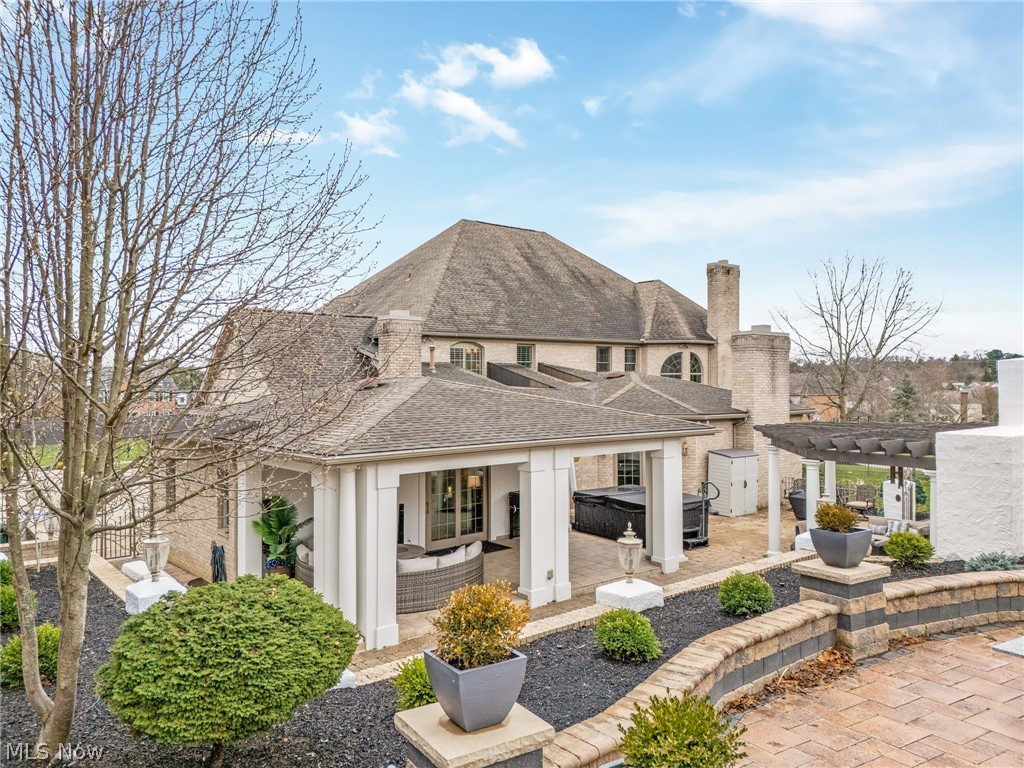 1311 Chantilly Circle NE Canton OH 44721
