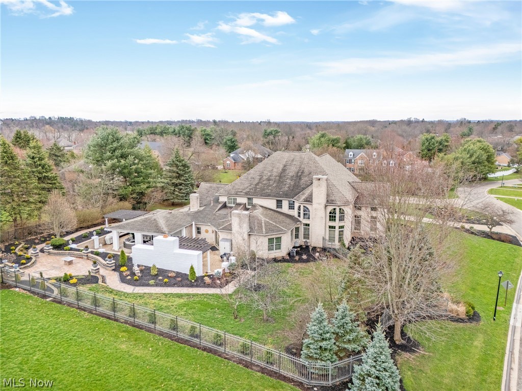 1311 Chantilly Circle NE Canton OH 44721