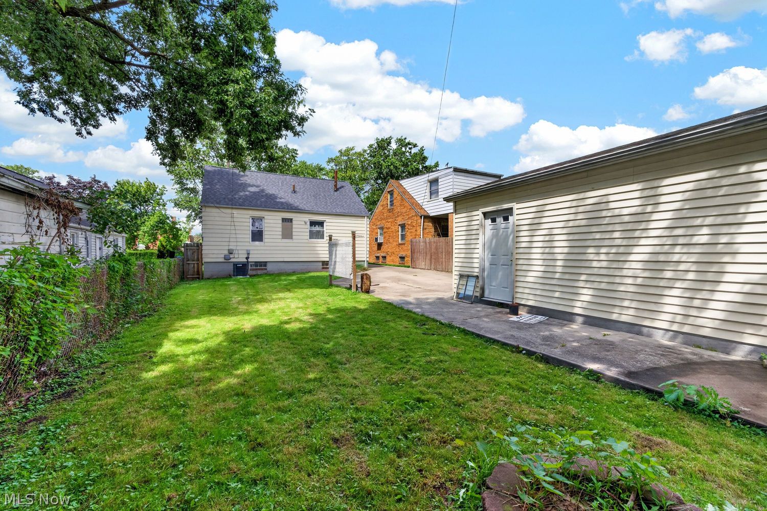 4675 W 150th Street Cleveland OH 44135