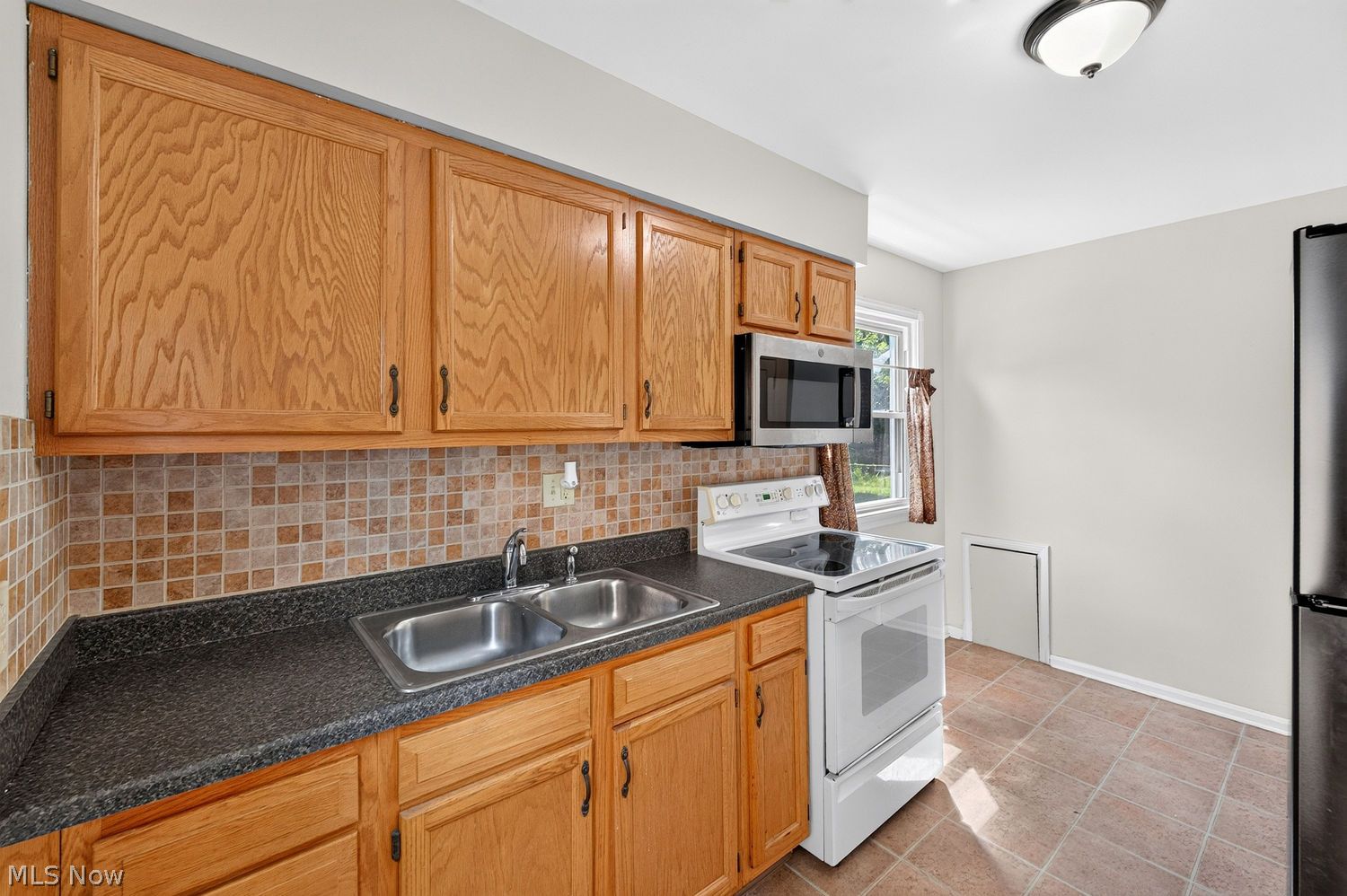 4675 W 150th Street Cleveland OH 44135