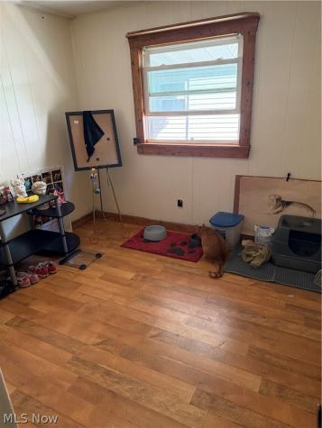 12 E Buddy Street Barberton OH 44203