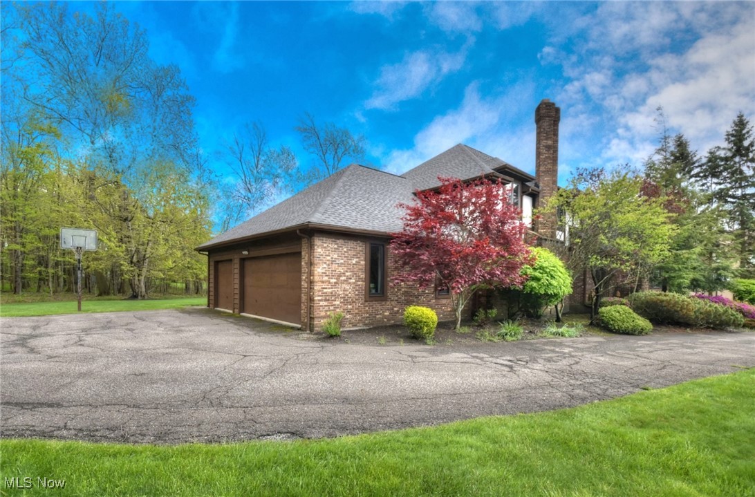 2483 Ginger Wren Road Pepper Pike OH 44124