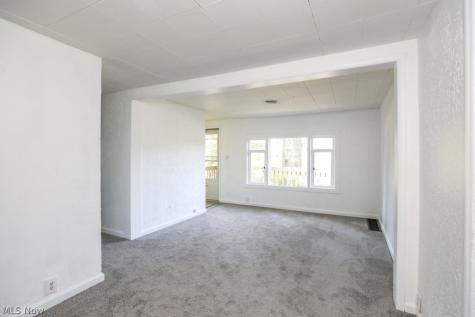 1480 Meadowbrook Boulevard Stow OH 44224