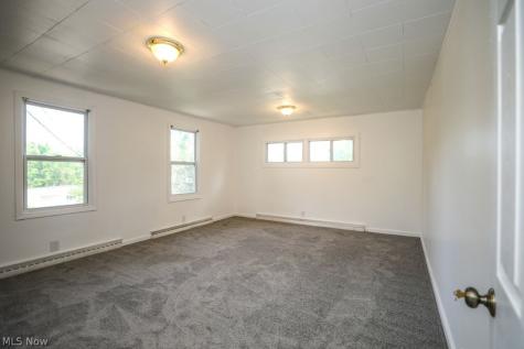 1480 Meadowbrook Boulevard Stow OH 44224