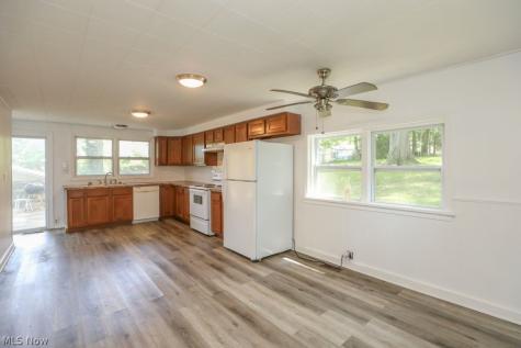 1480 Meadowbrook Boulevard Stow OH 44224