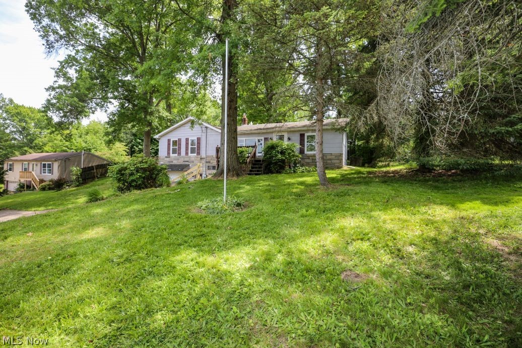 1480 Meadowbrook Boulevard Stow OH 44224