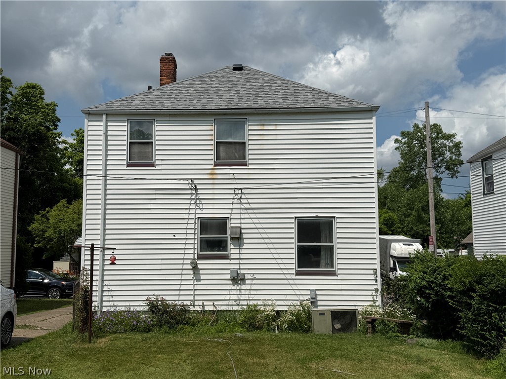 3845 E 143rd Street Cleveland OH 44128