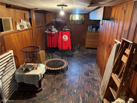 3845 E 143rd Street Cleveland OH 44128