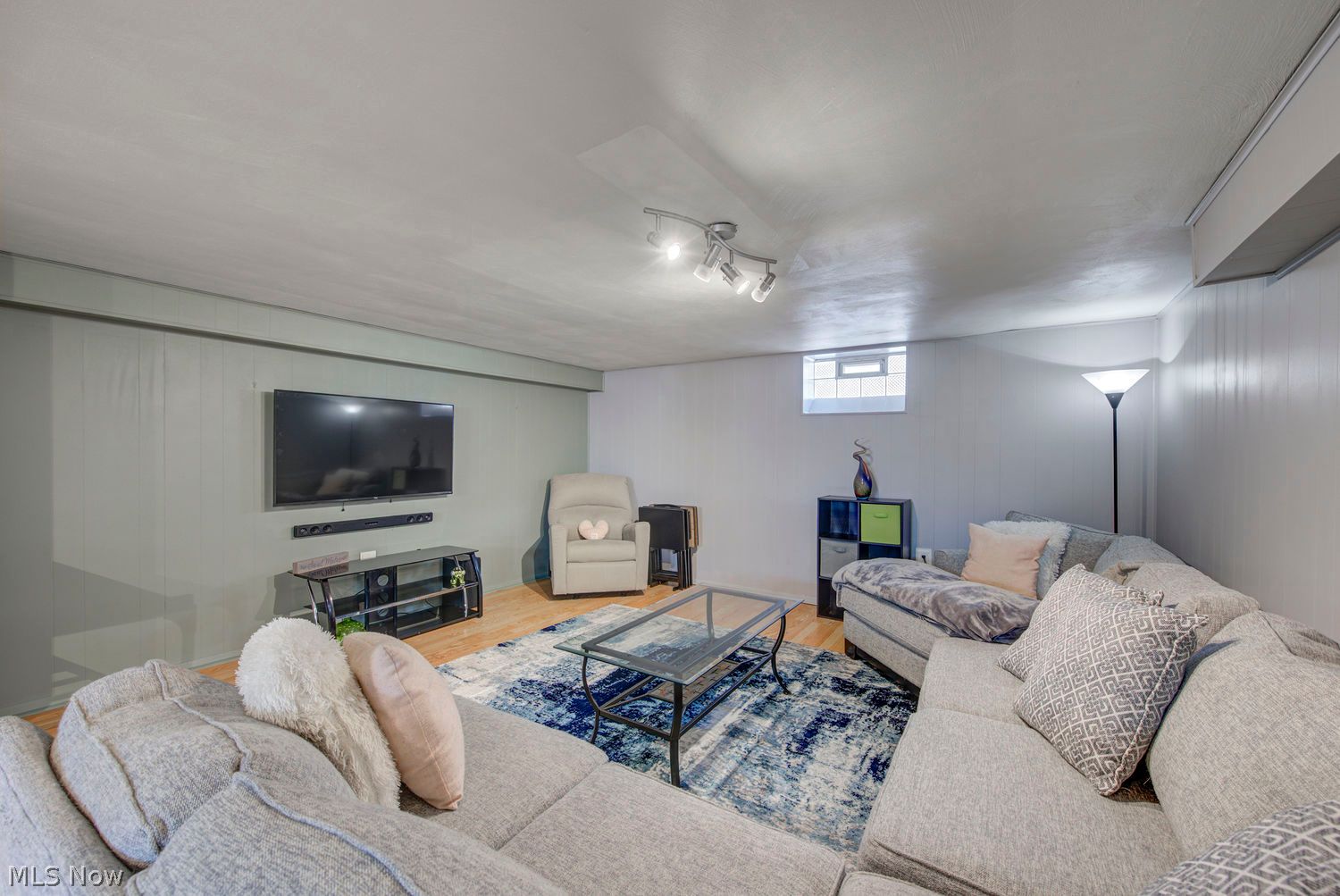 6559 W 130th Street Parma Heights OH 44130