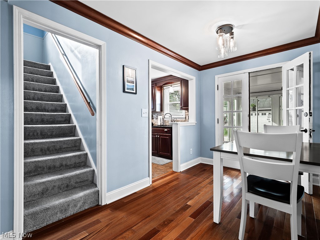 16087 Brinbourne Avenue Middleburg Heights OH 44130