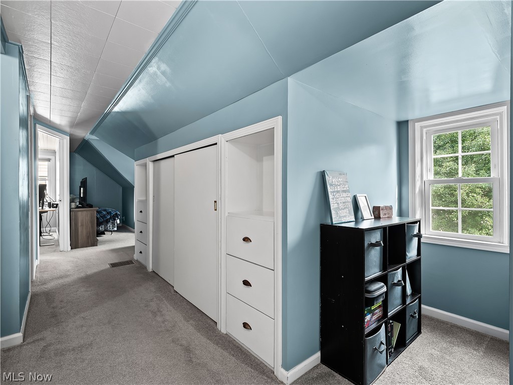16087 Brinbourne Avenue Middleburg Heights OH 44130