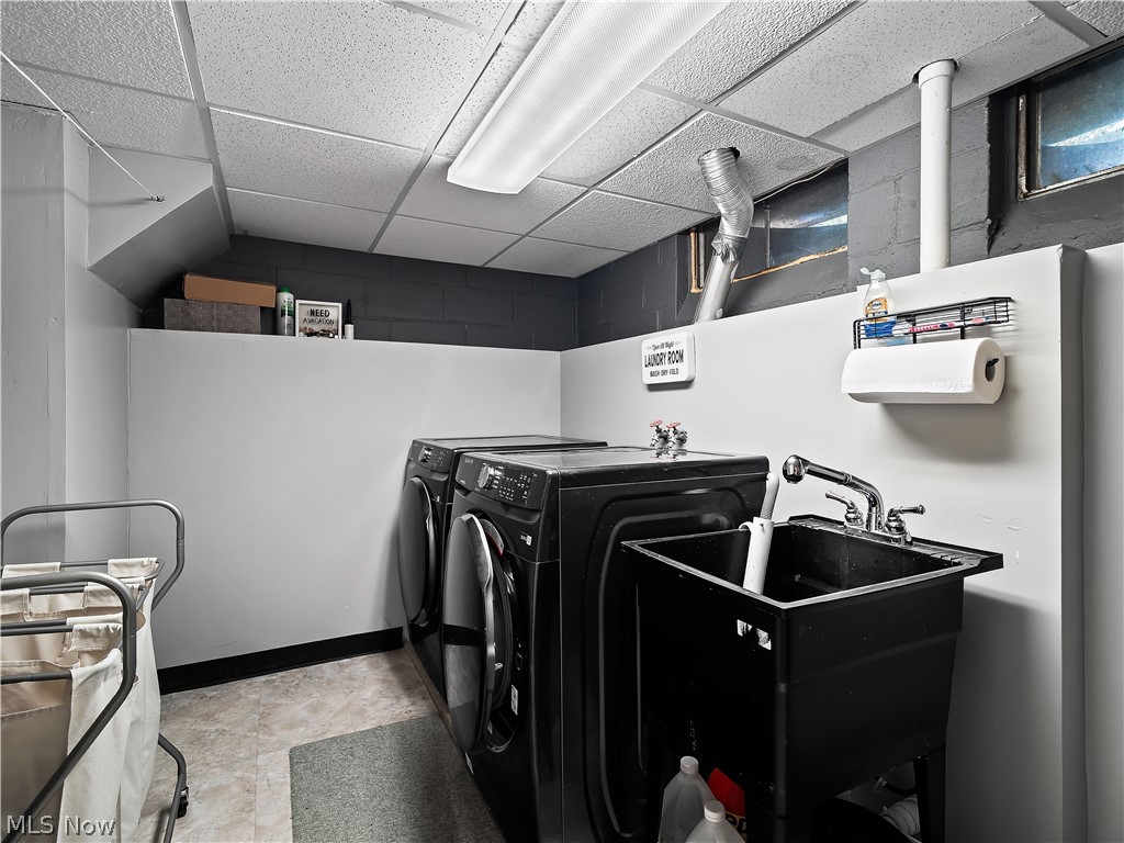 16087 Brinbourne Avenue Middleburg Heights OH 44130