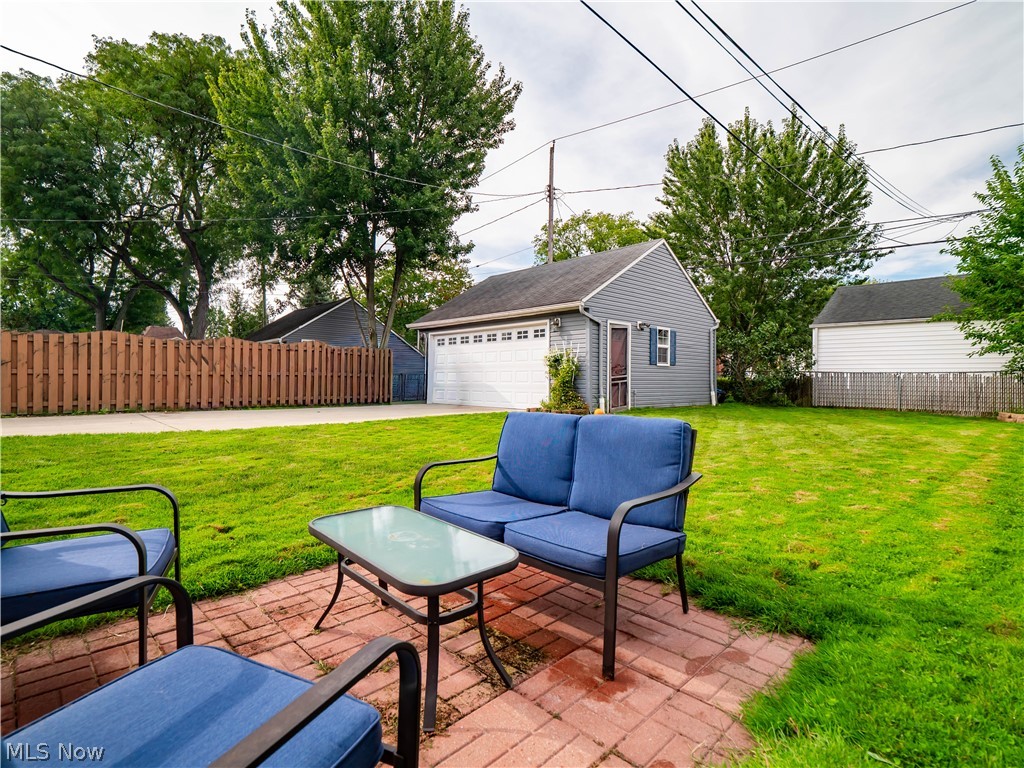 16087 Brinbourne Avenue Middleburg Heights OH 44130
