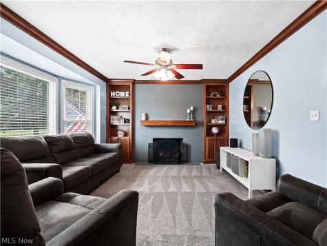 16087 Brinbourne Avenue Middleburg Heights OH 44130