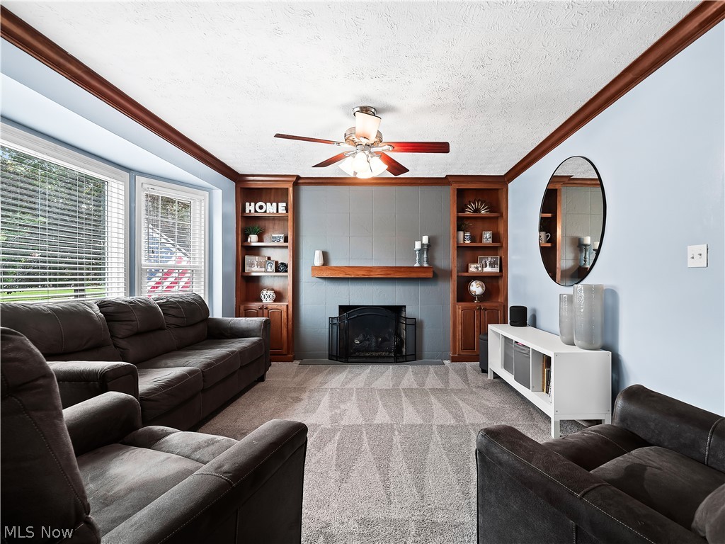 16087 Brinbourne Avenue Middleburg Heights OH 44130