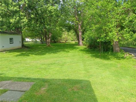 5248 Anthony Street Maple Heights OH 44137