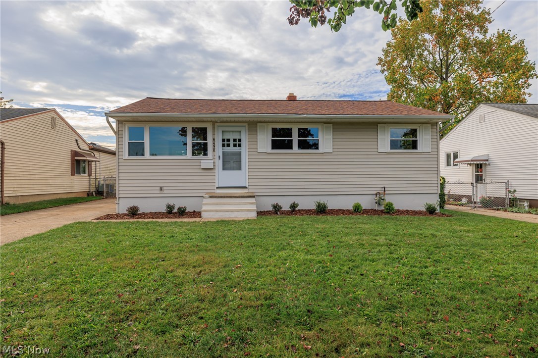 6498 Stonecrest Drive Brook Park OH 44142