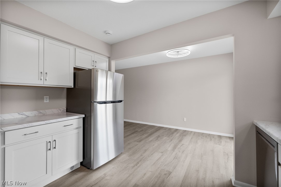6498 Stonecrest Drive Brook Park OH 44142