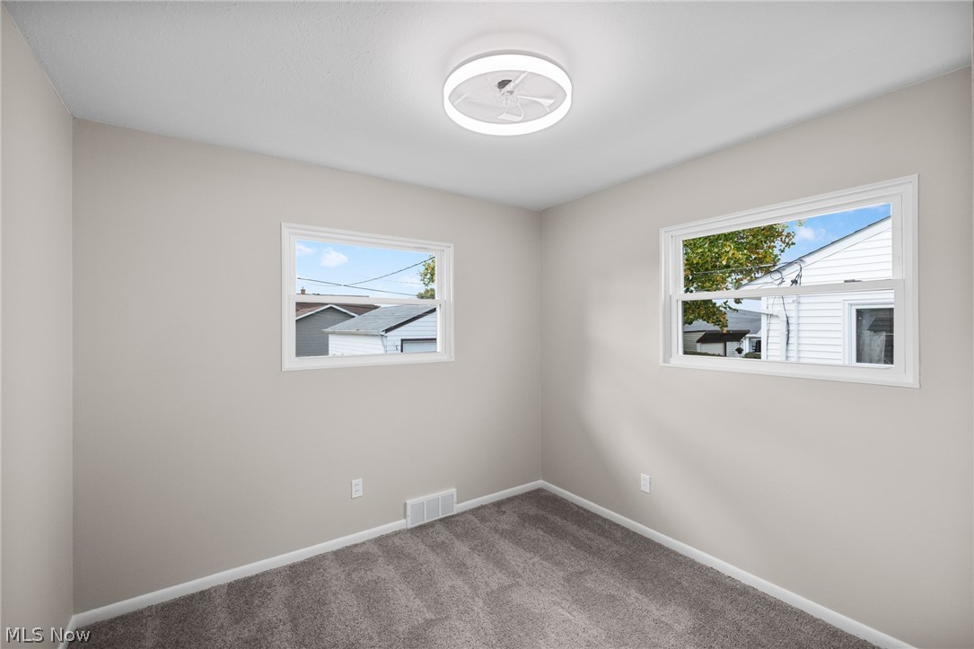 6498 Stonecrest Drive Brook Park OH 44142
