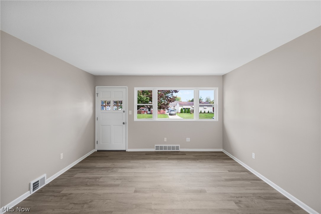 6498 Stonecrest Drive Brook Park OH 44142