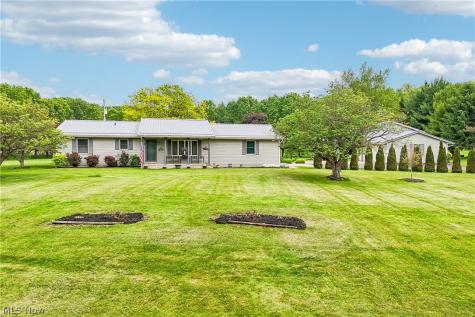 22875 Ellsworth Drive Minerva OH 44657