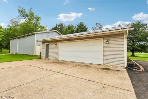 22875 Ellsworth Drive Minerva OH 44657