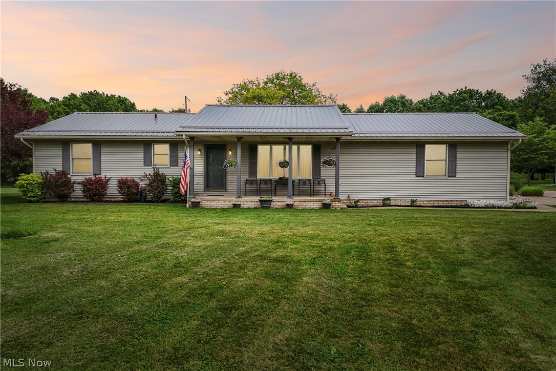 22875 Ellsworth Drive Minerva OH 44657
