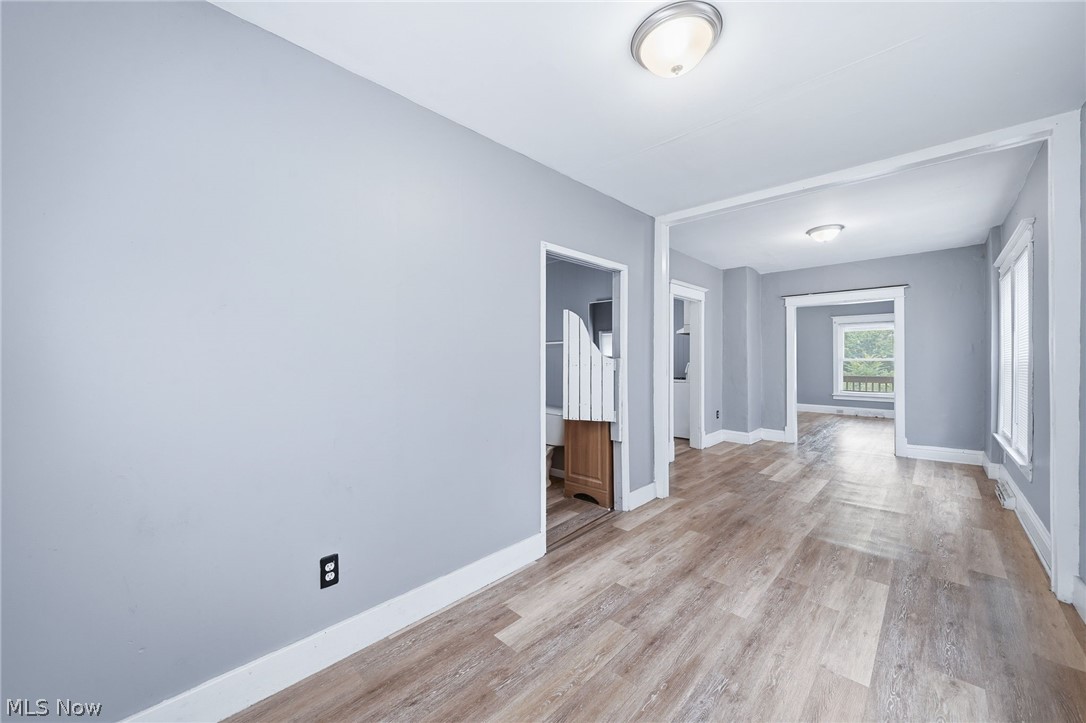 268 N Adams Street Akron OH 44304