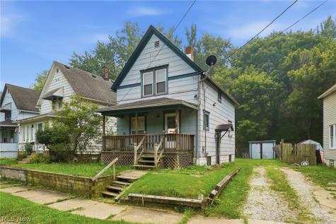 268 N Adams Street Akron OH 44304