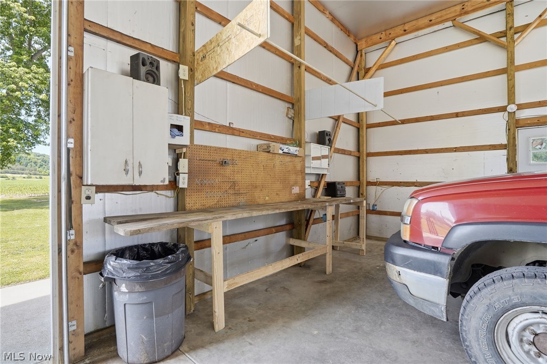262 W 4th Street Frazeysburg OH 43822