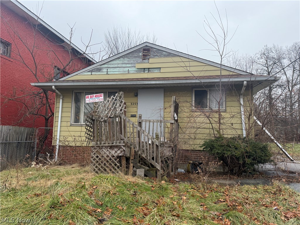 3253 E 143rd Street Cleveland OH 44120