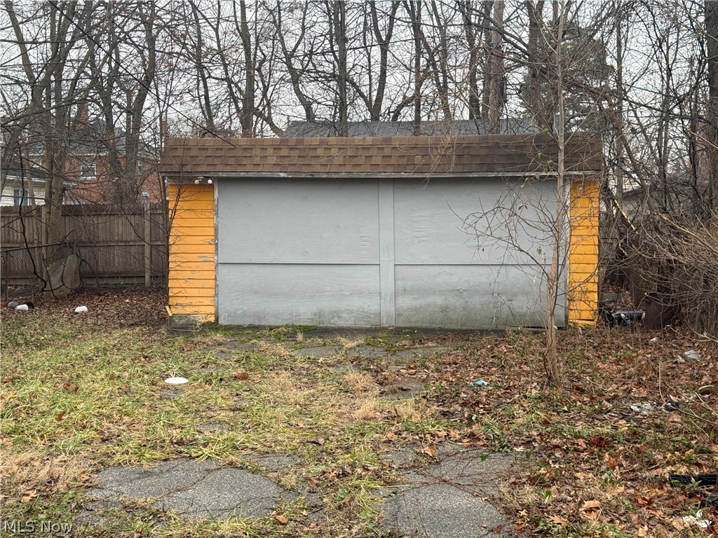 3253 E 143rd Street Cleveland OH 44120