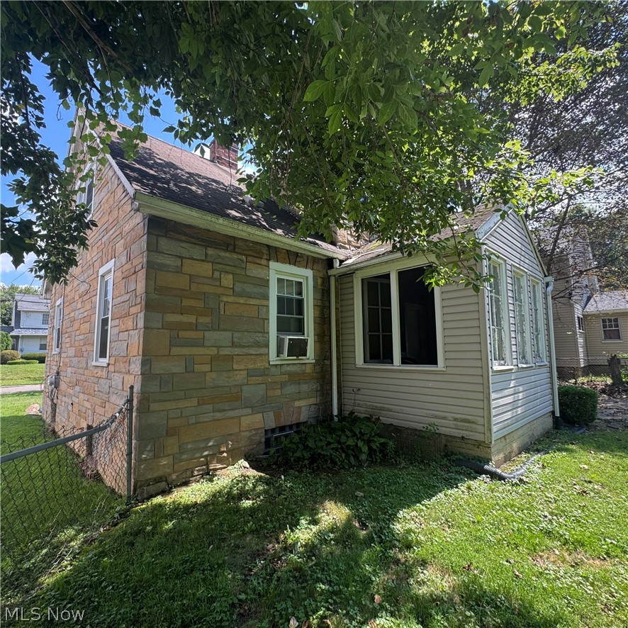 836 Mercer Avenue Akron OH 44320