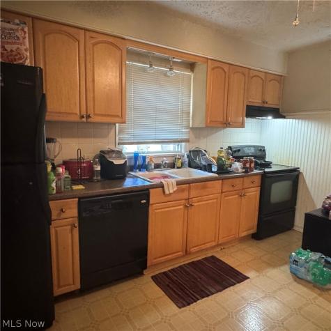 836 Mercer Avenue Akron OH 44320