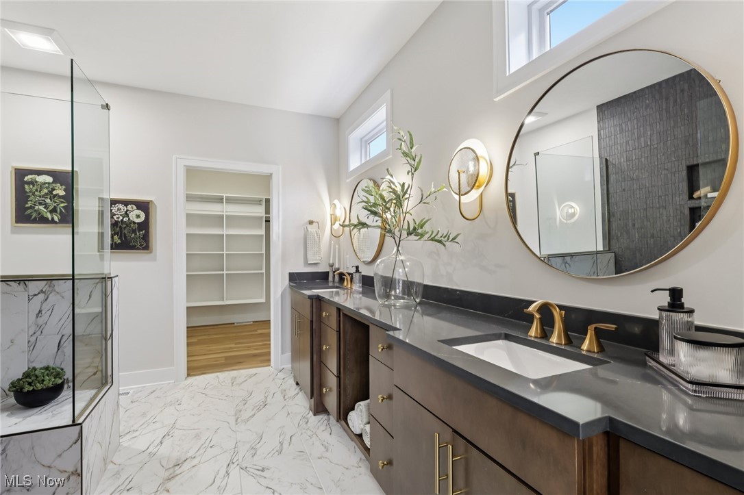 5931 Kingfisher Court Mentor OH 44060