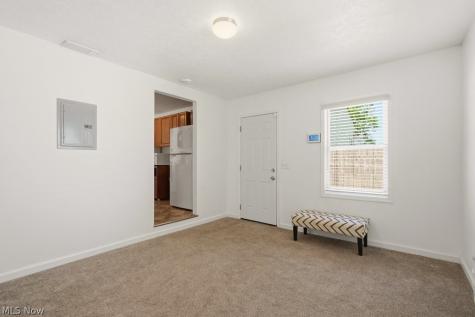 176 Clinton Avenue Elyria OH 44035