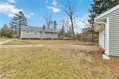 9486 York Road North Royalton OH 44133