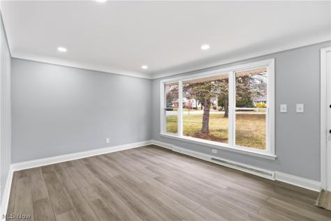 9486 York Road North Royalton OH 44133