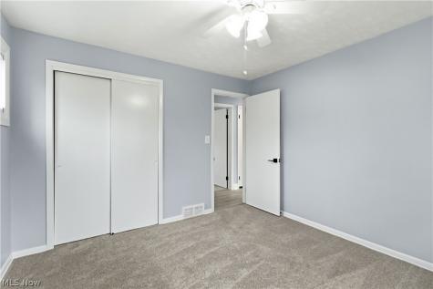 9486 York Road North Royalton OH 44133