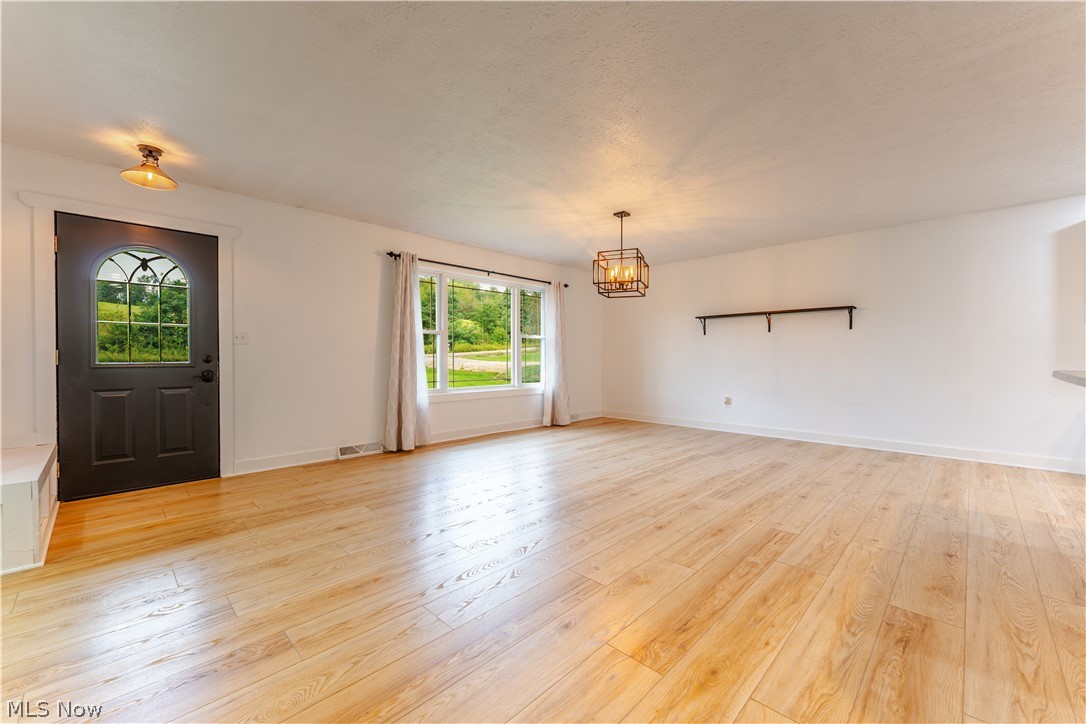 1106 Shutt Valley Road NW Sugarcreek OH 44681