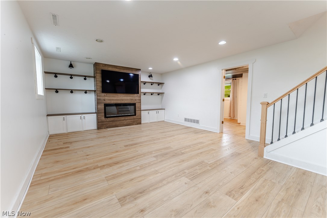 1106 Shutt Valley Road NW Sugarcreek OH 44681