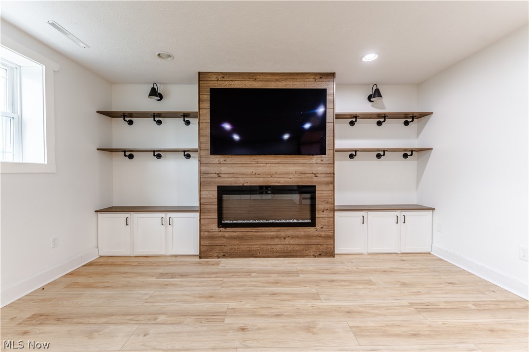 1106 Shutt Valley Road NW Sugarcreek OH 44681