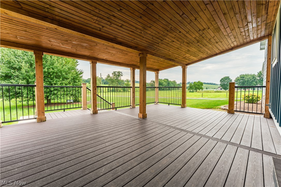 1106 Shutt Valley Road NW Sugarcreek OH 44681