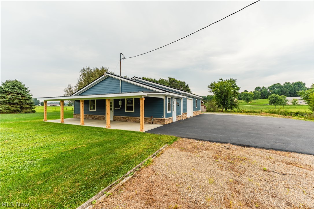 1106 Shutt Valley Road NW Sugarcreek OH 44681