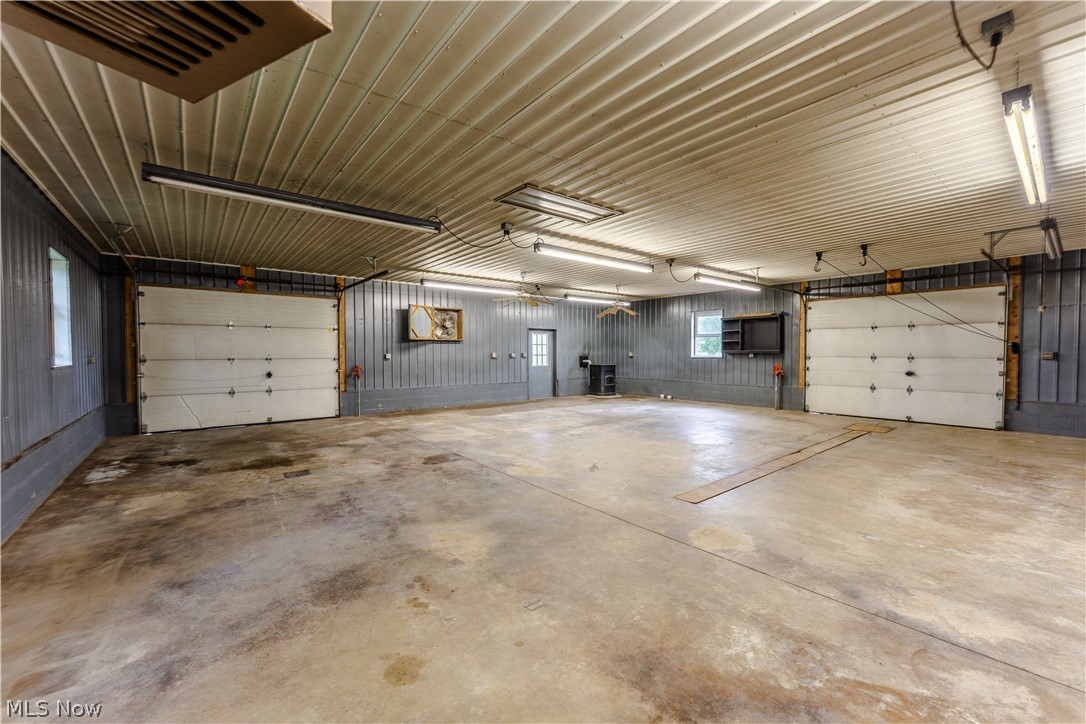 1106 Shutt Valley Road NW Sugarcreek OH 44681