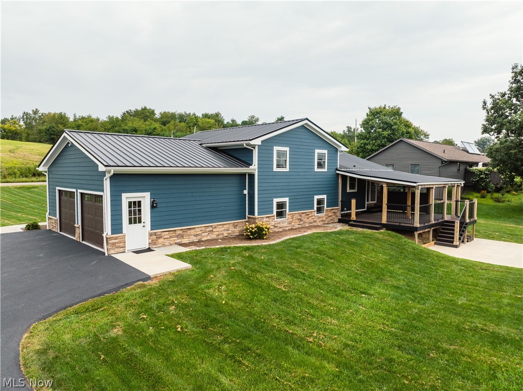 1106 Shutt Valley Road NW Sugarcreek OH 44681