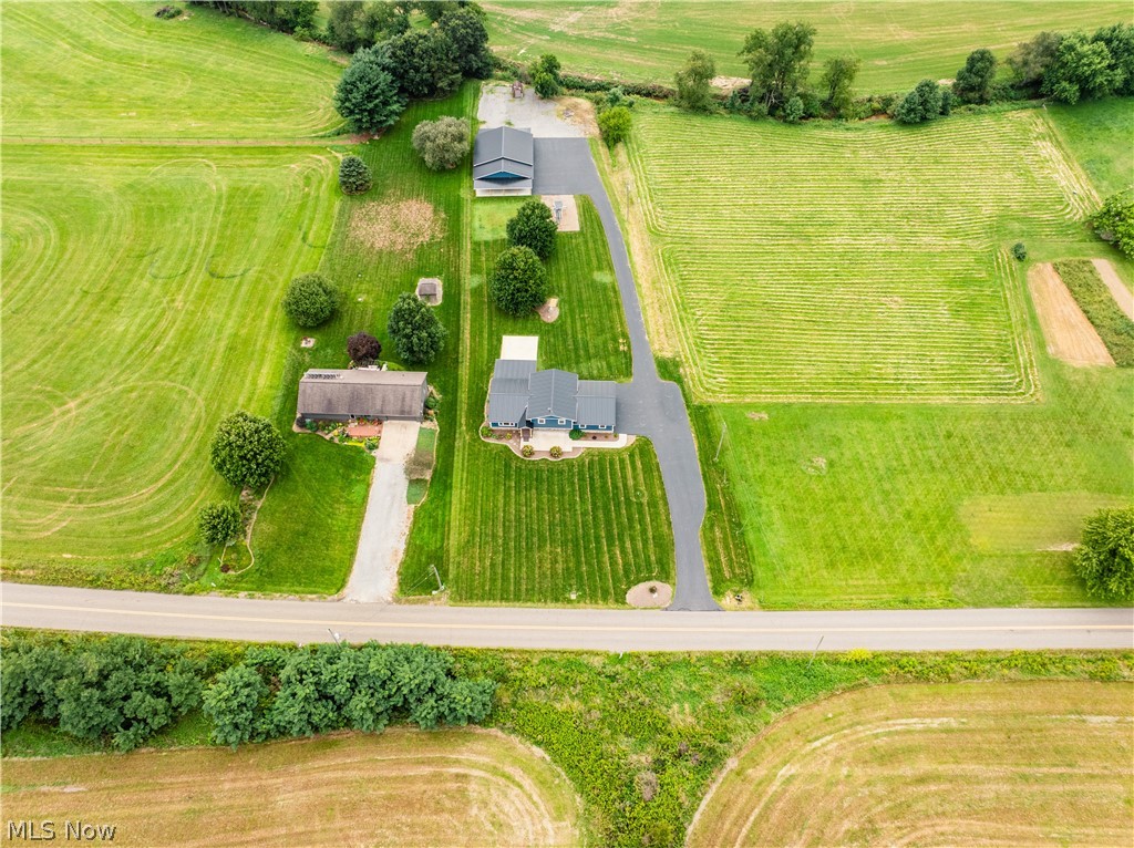 1106 Shutt Valley Road NW Sugarcreek OH 44681