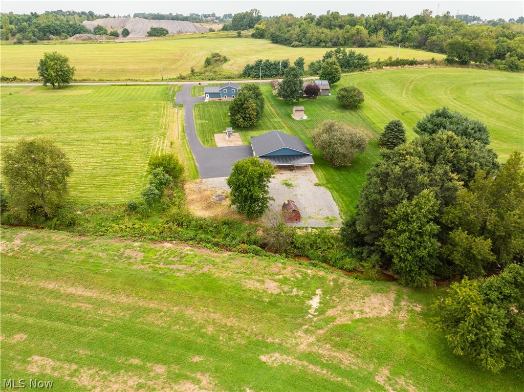 1106 Shutt Valley Road NW Sugarcreek OH 44681